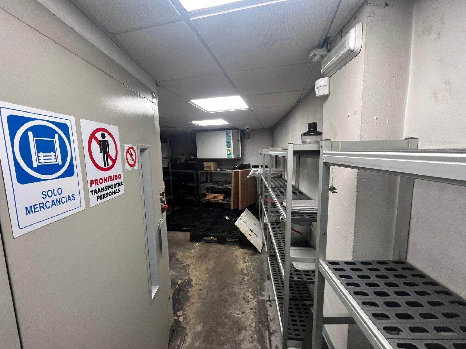  till salu kommersiell Sevilla La Nueva Sur 2