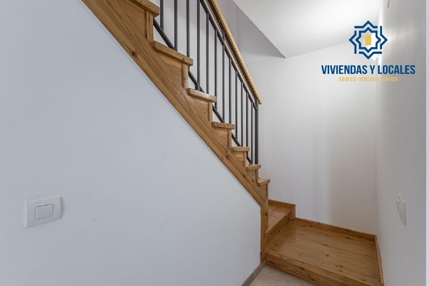  till salu etagevåning Barrio De Granada Alacantí 8