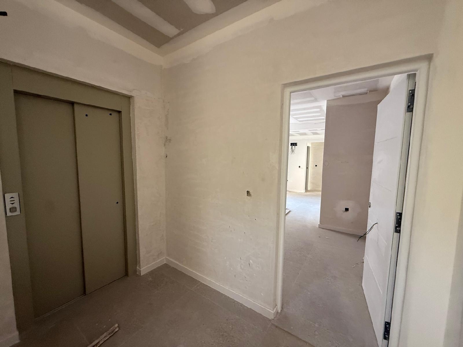 till salu bottenvåning Comunión Añana 7