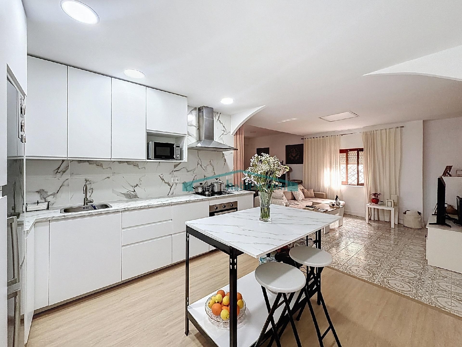  till salu bottenvåning Villajoyosa Marina Baixa 5