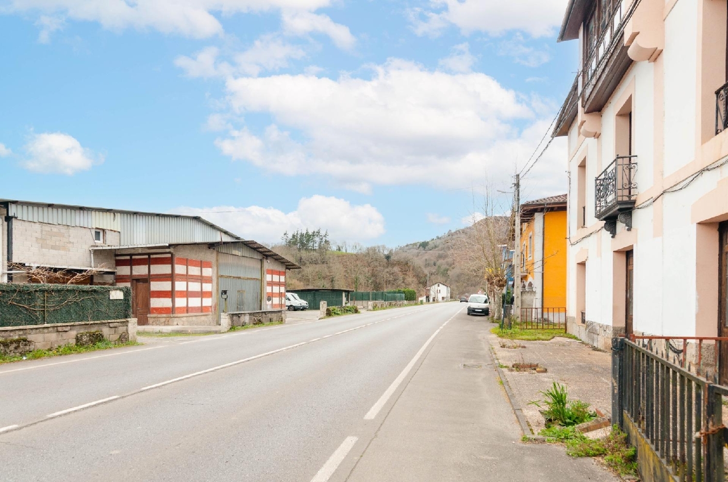  till salu hus Cangas De Onís Oriente 5