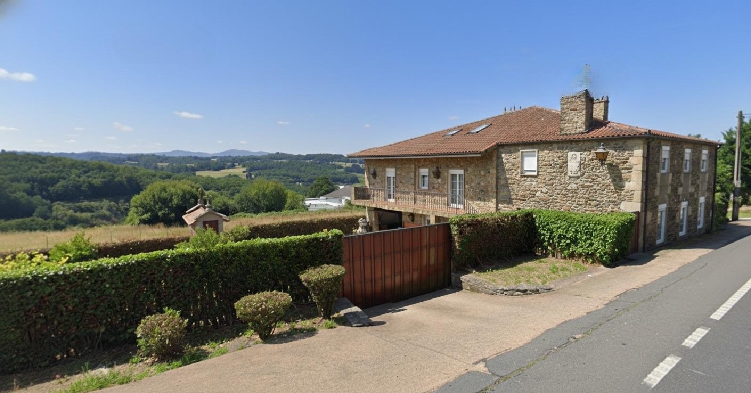  te koop huis Lindeiros Arzúa 2