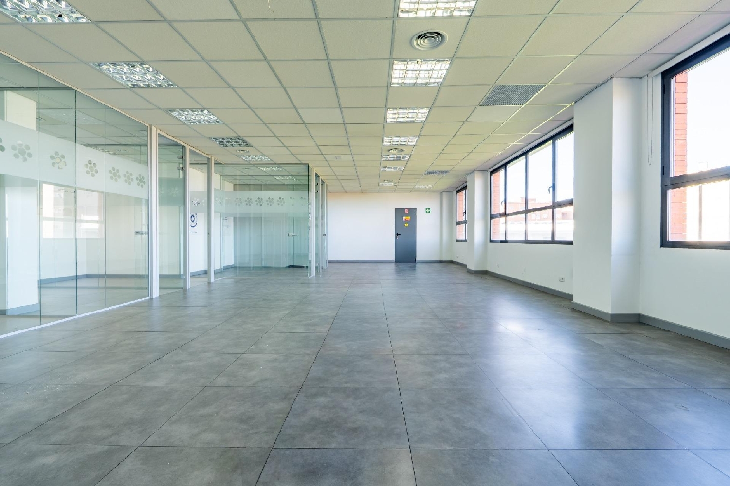 till salu kontor Madrid Valle Del Almanzora 5