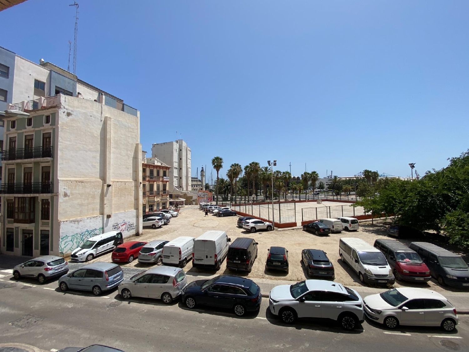  till salu kontor Valencia De Las Torres Campiña Sur 2