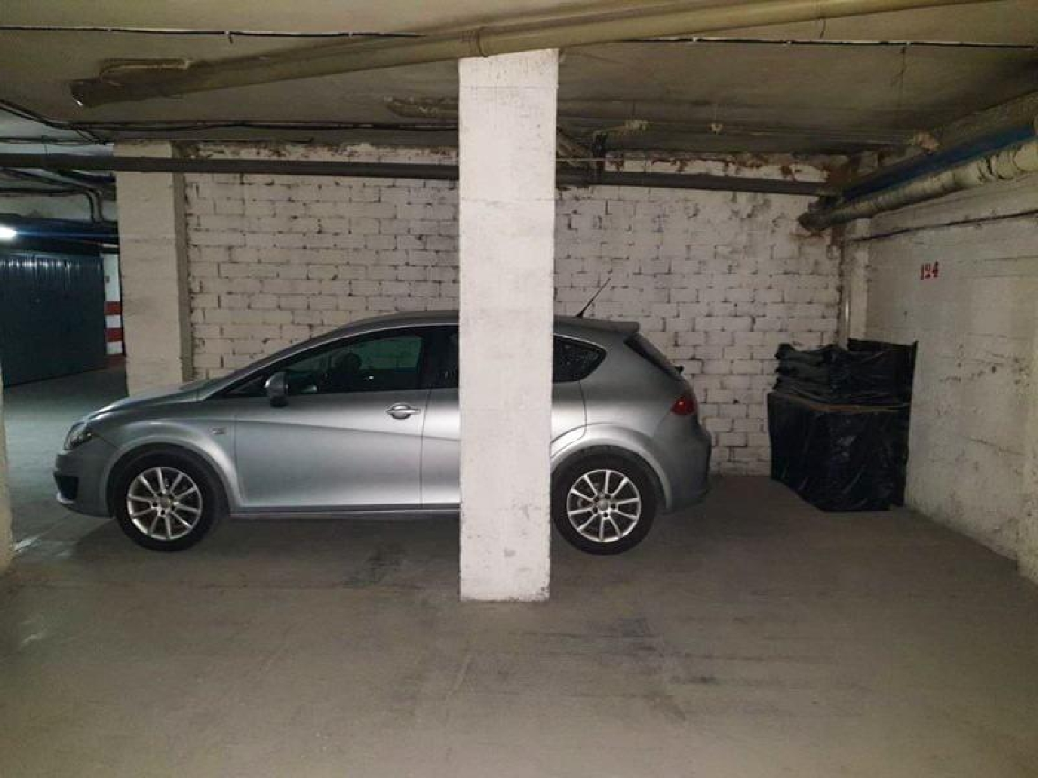 for sale parking space Barrio De Granada Alacantí 2