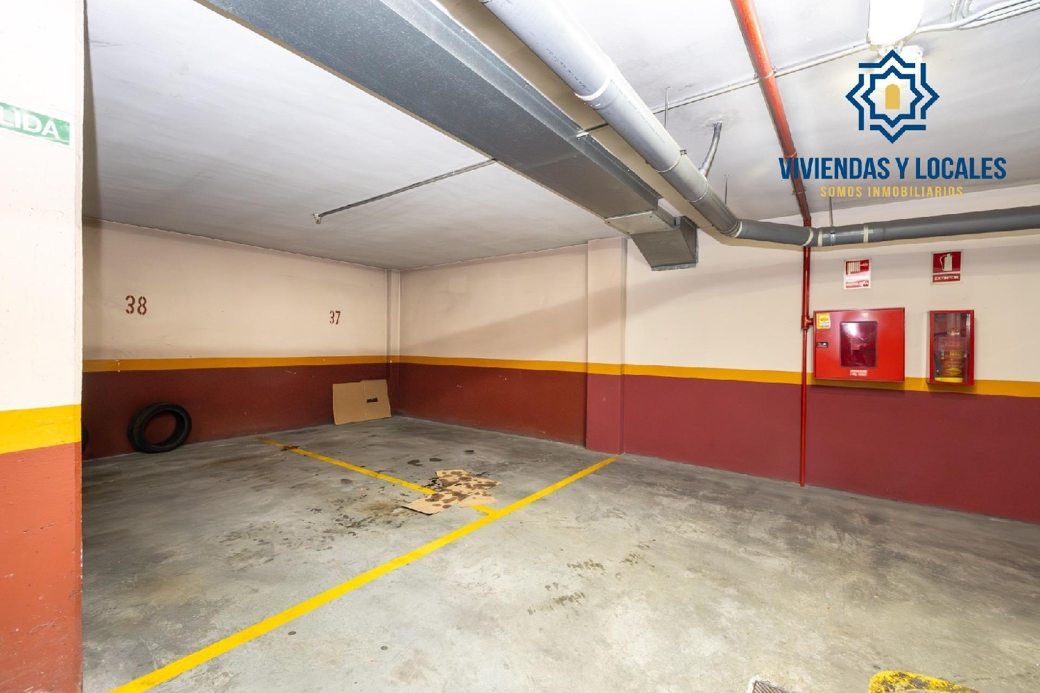  till salu parkering Barrio De Granada Alacantí 7