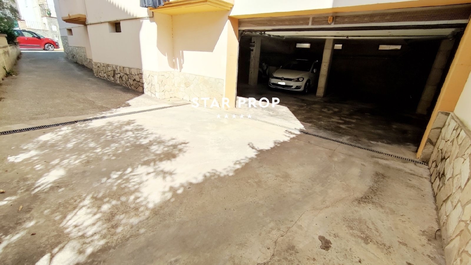 till salu parkering Llançà Alt Empordà 4