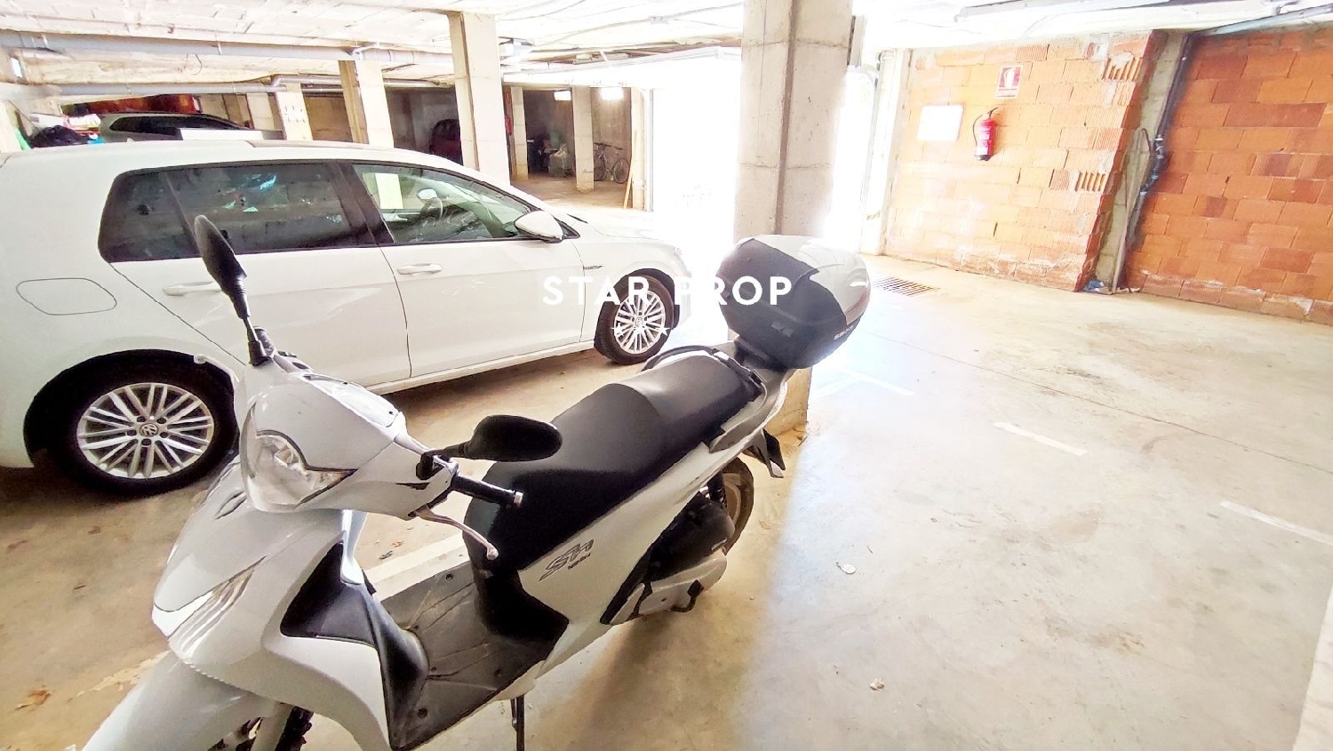 till salu parkering Llançà Alt Empordà 9