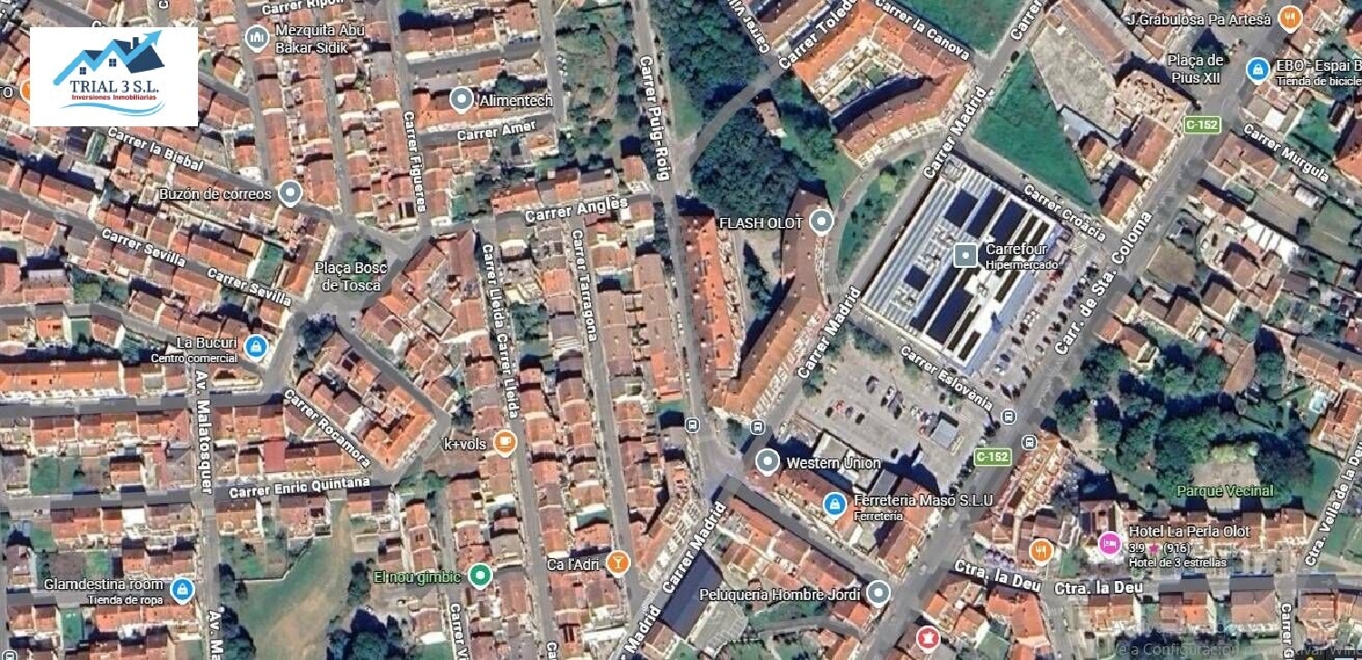  till salu parkering Olot Garrotxa 3