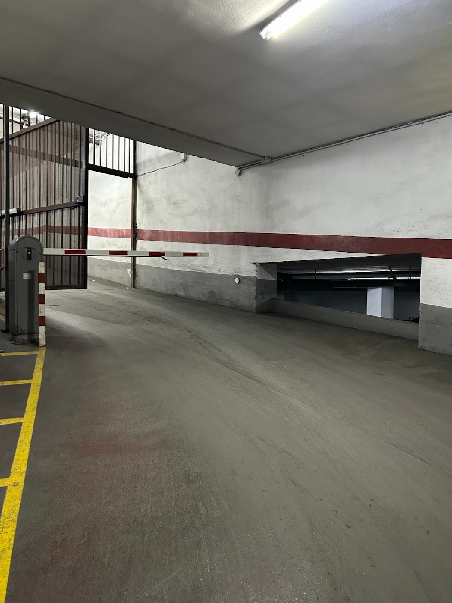 till salu parkering Valencia De Las Torres Campiña Sur 4