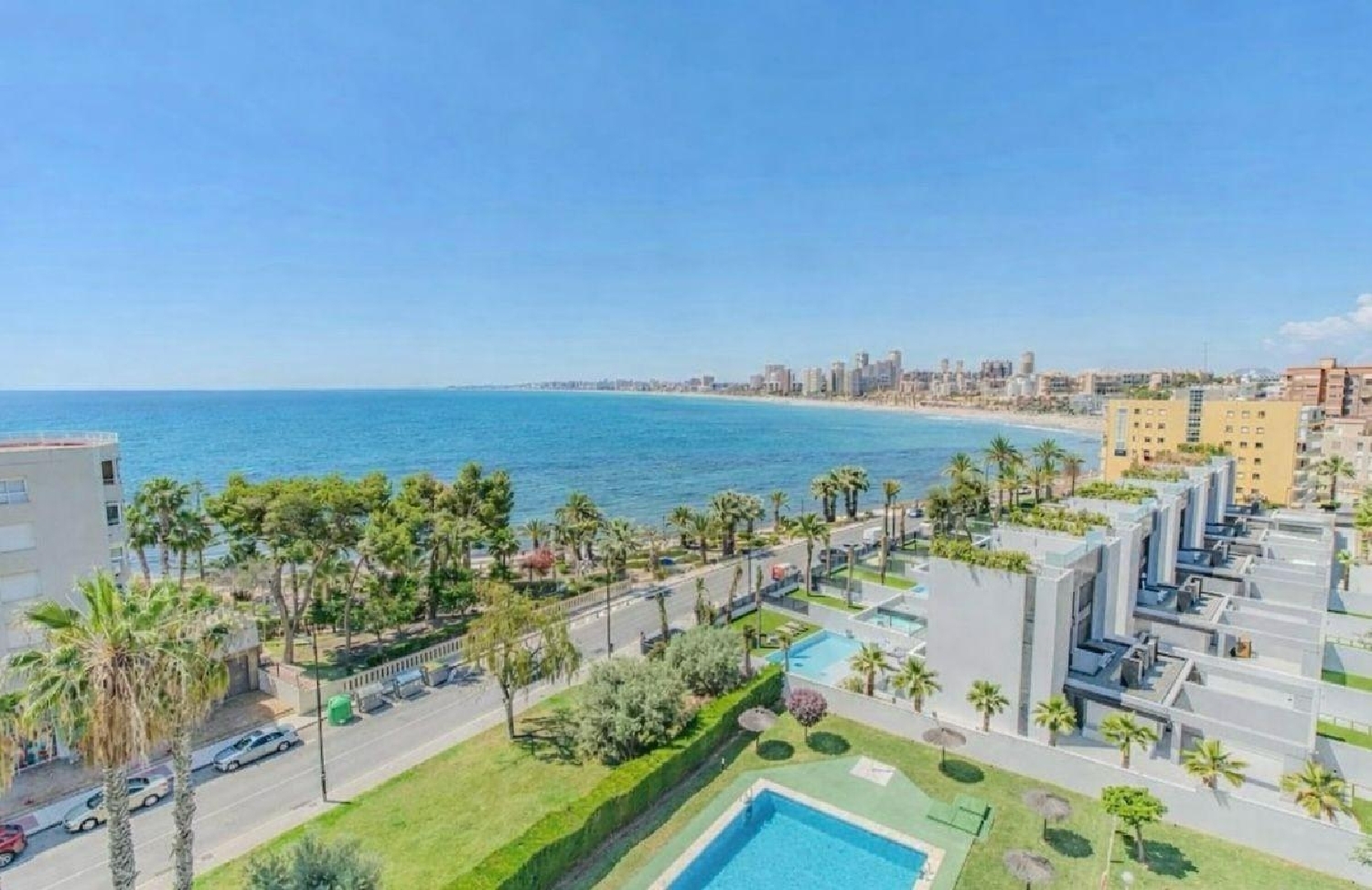 till salu takvåning El Campello Alacantí 2