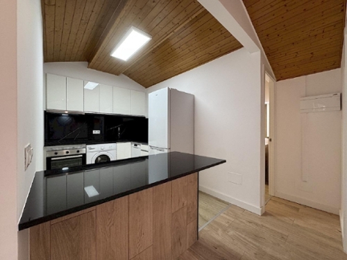 Encamp Encamp ático foto 6348199