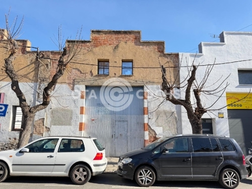 Barriada Les Tres Creus Bages perceel foto 6349022