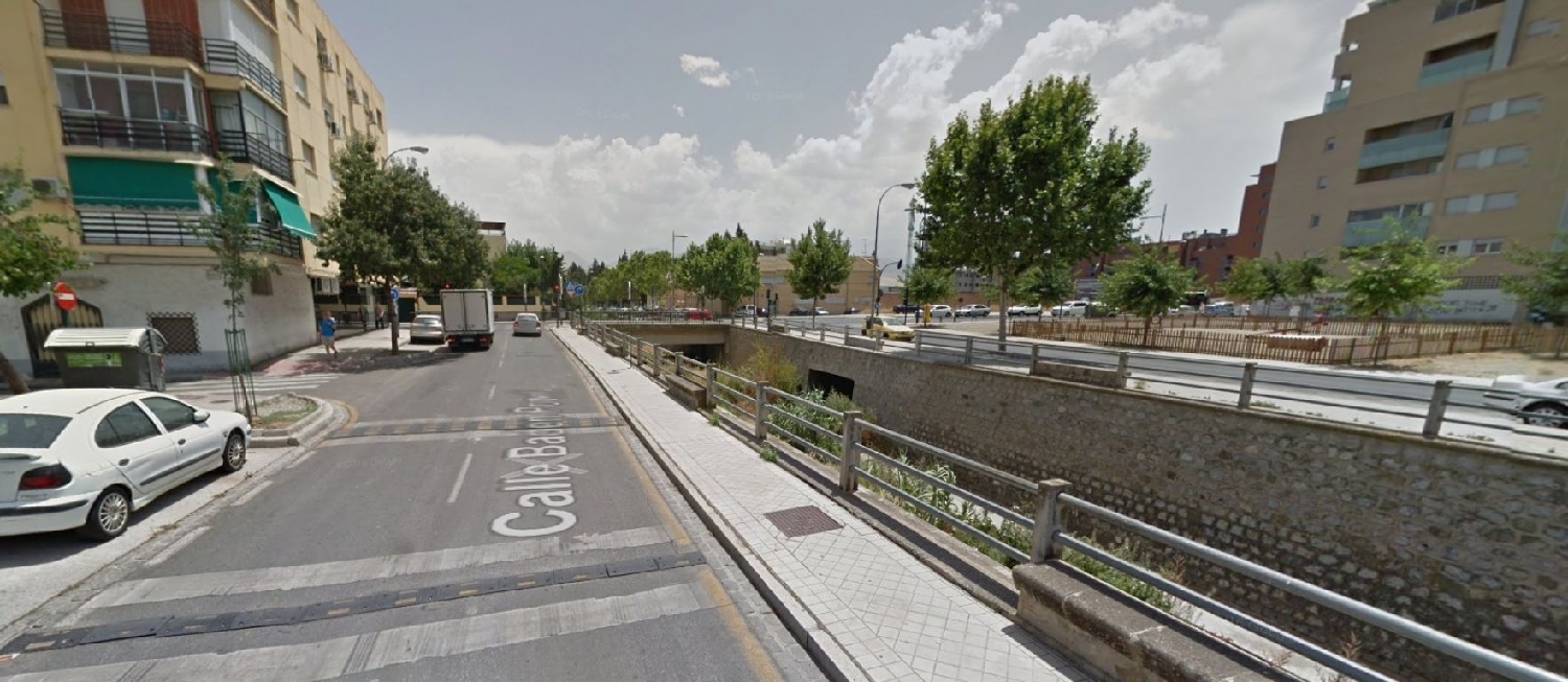  till salu tomt Barrio De Granada Alacantí 7