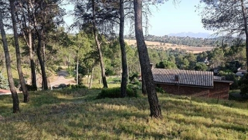 Castellnou De Bages Bages tomt foto 6349623