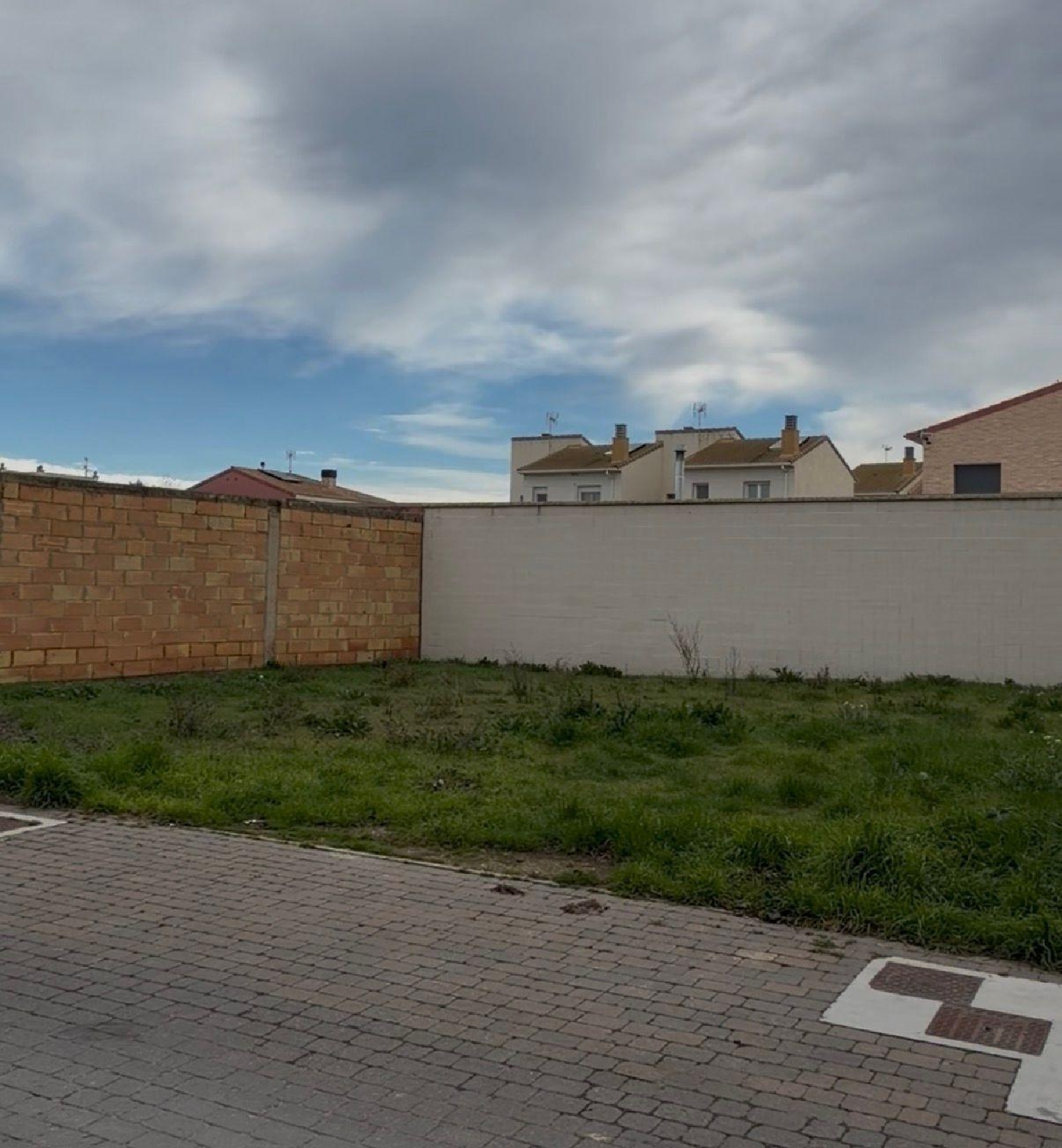  for sale plot Ejea De Los Caballeros Cinco Villas 1