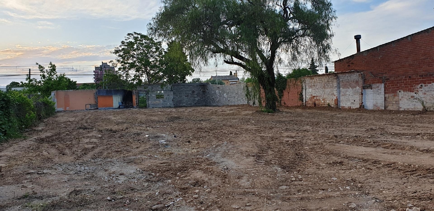  kaufen Grundstück Figueres Alt Empordà 1