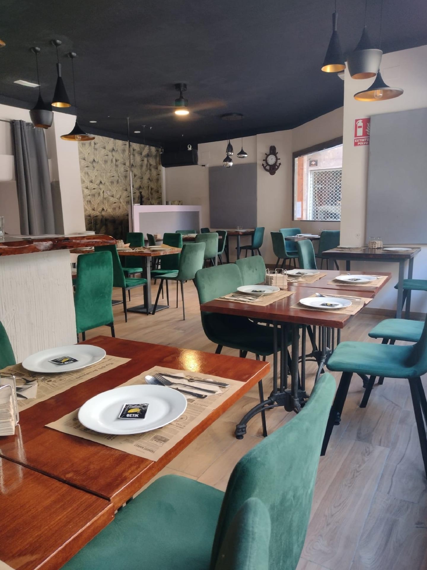  te koop bedrijfsruimte Alicante Centro 03001 Alacantí 2