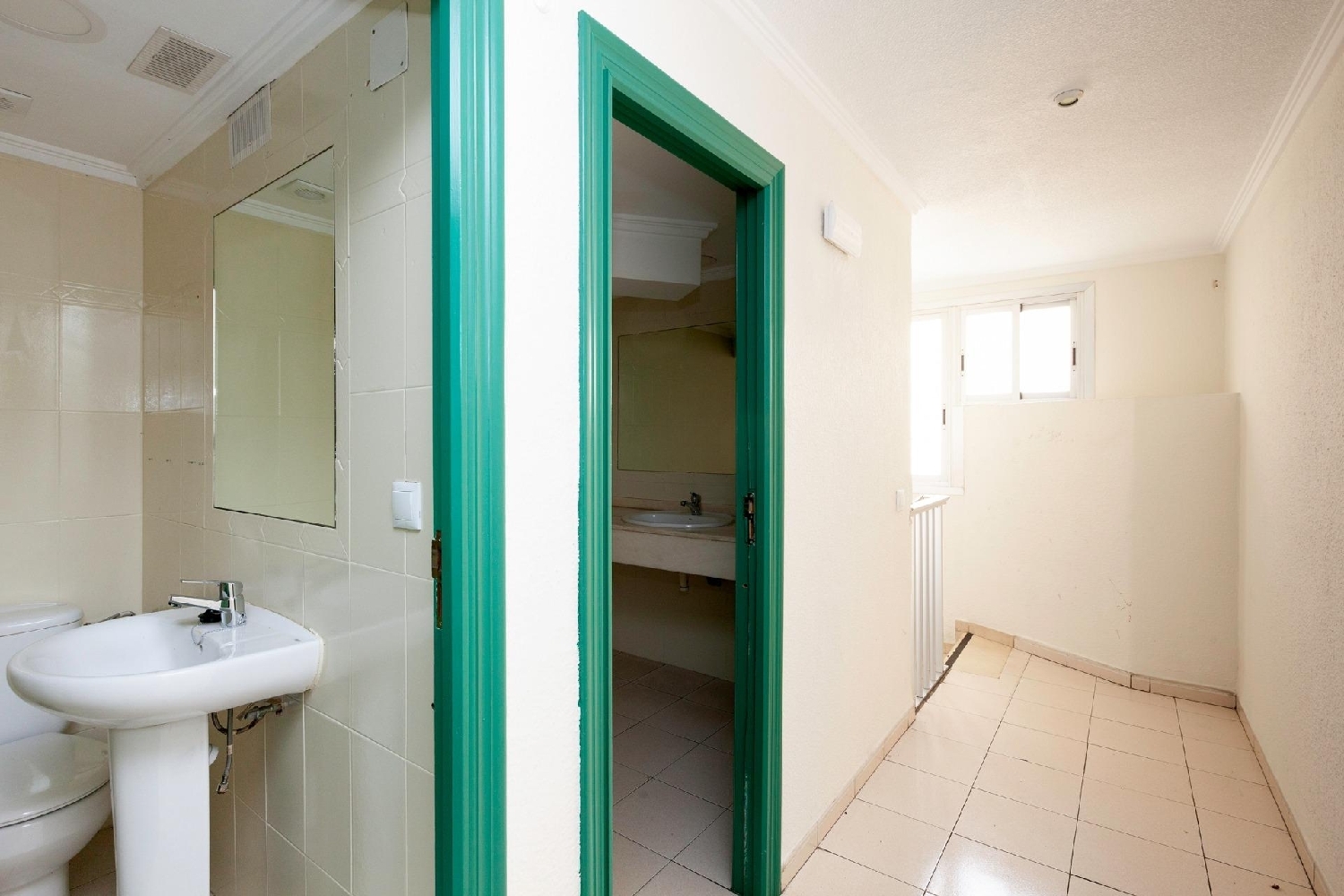 for sale commercial premise Alicante Centro 03001 Alacantí 7