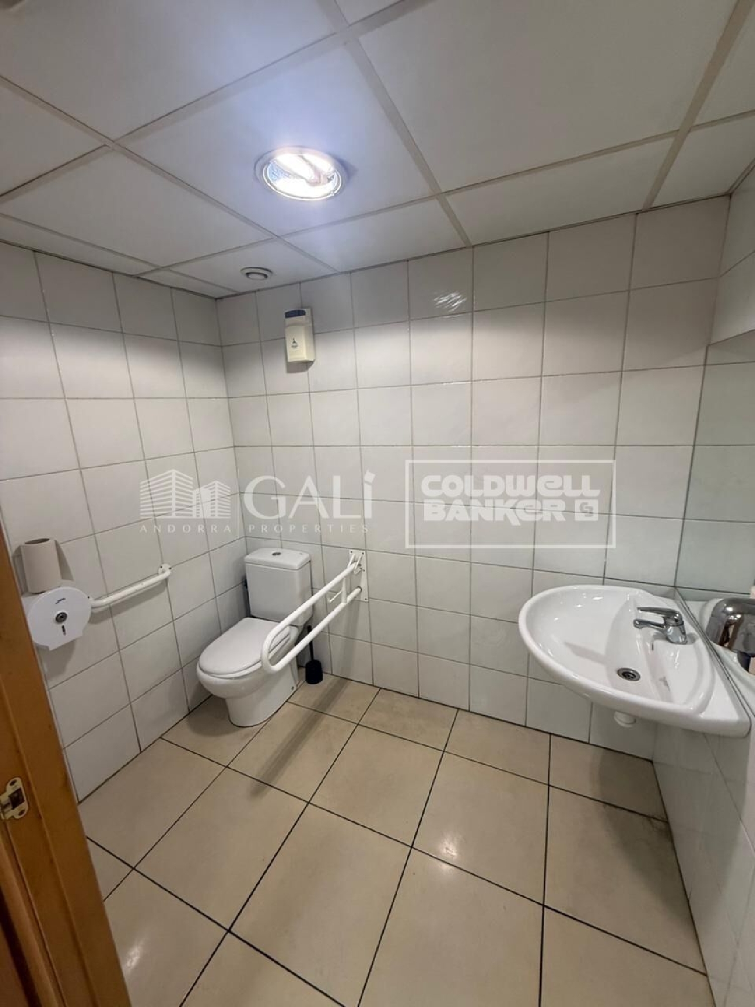  till salu lokal Andorra La Vella Andorra La Vella 8