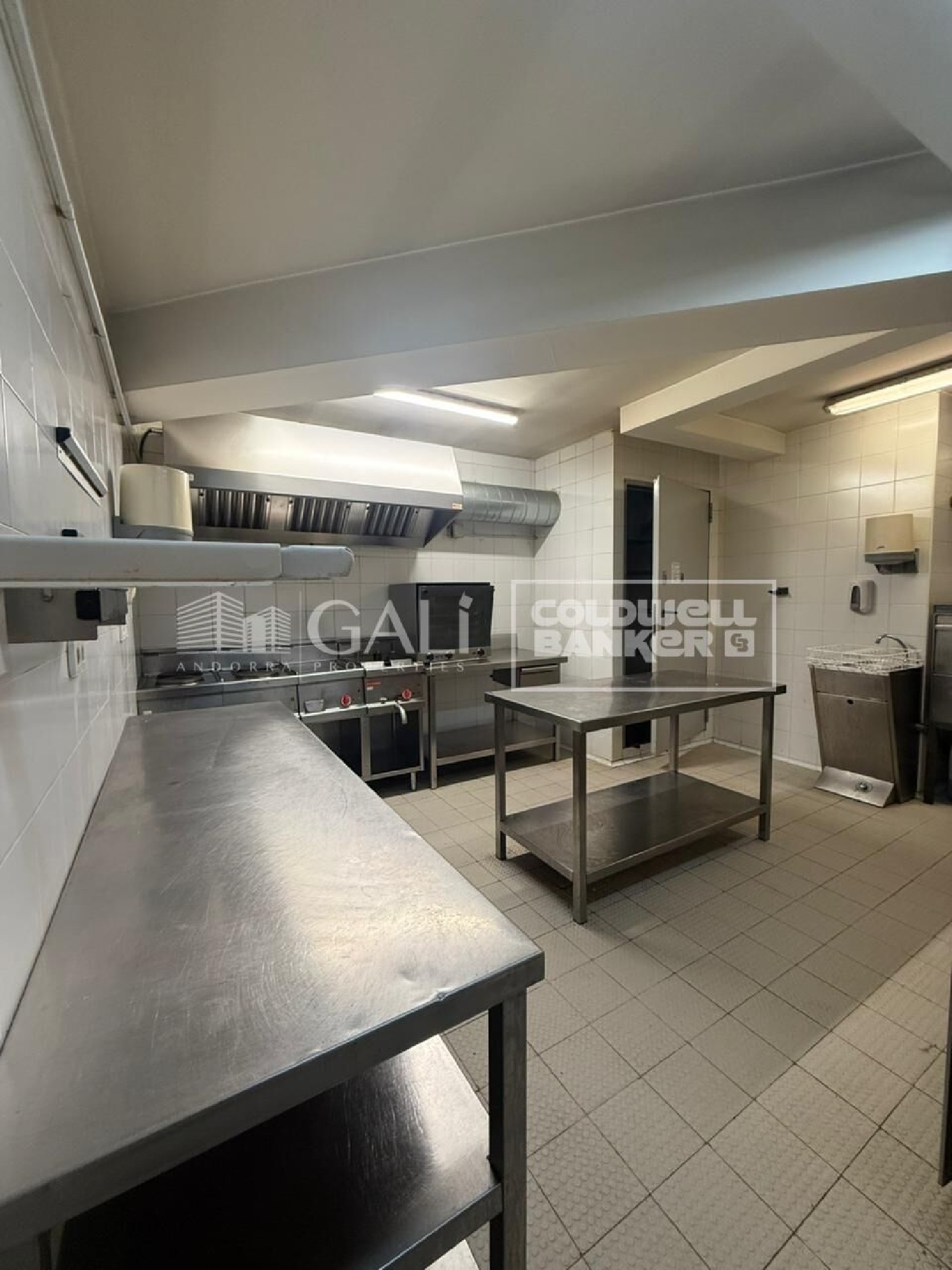  till salu lokal Andorra La Vella Andorra La Vella 6