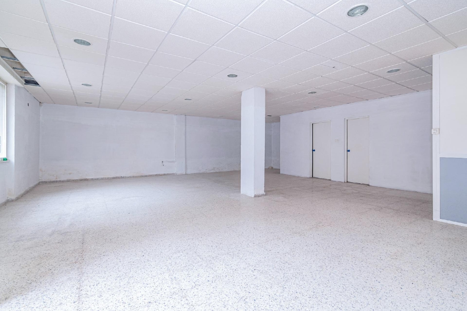 for sale commercial premise Atarfe Vega De Granada 3