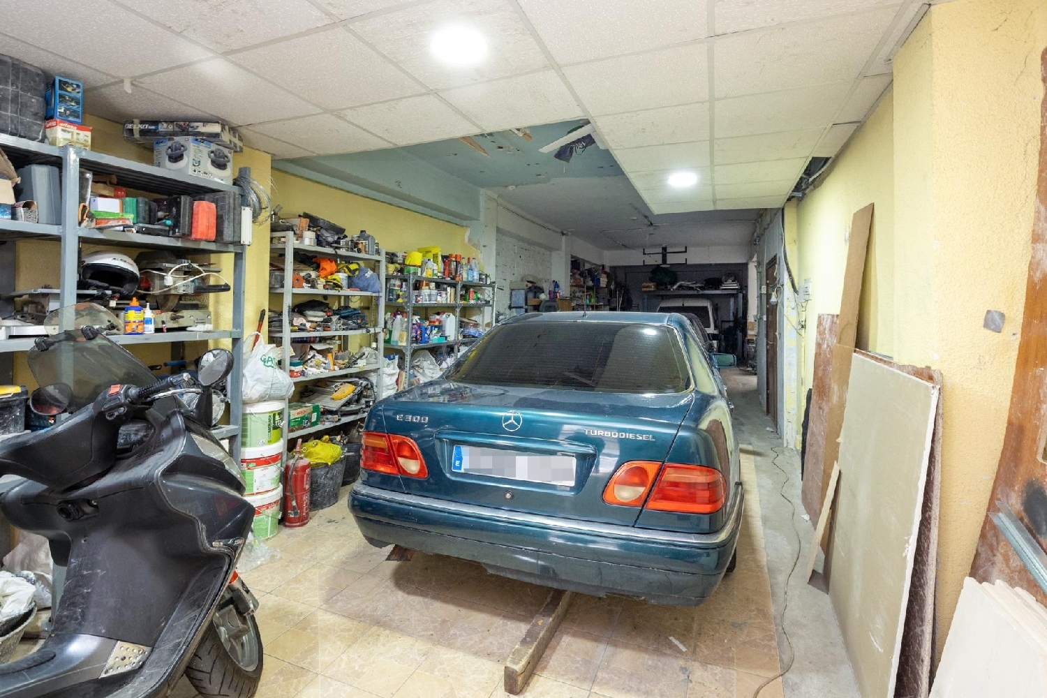  en venta local Barrio De Granada Alacantí 7