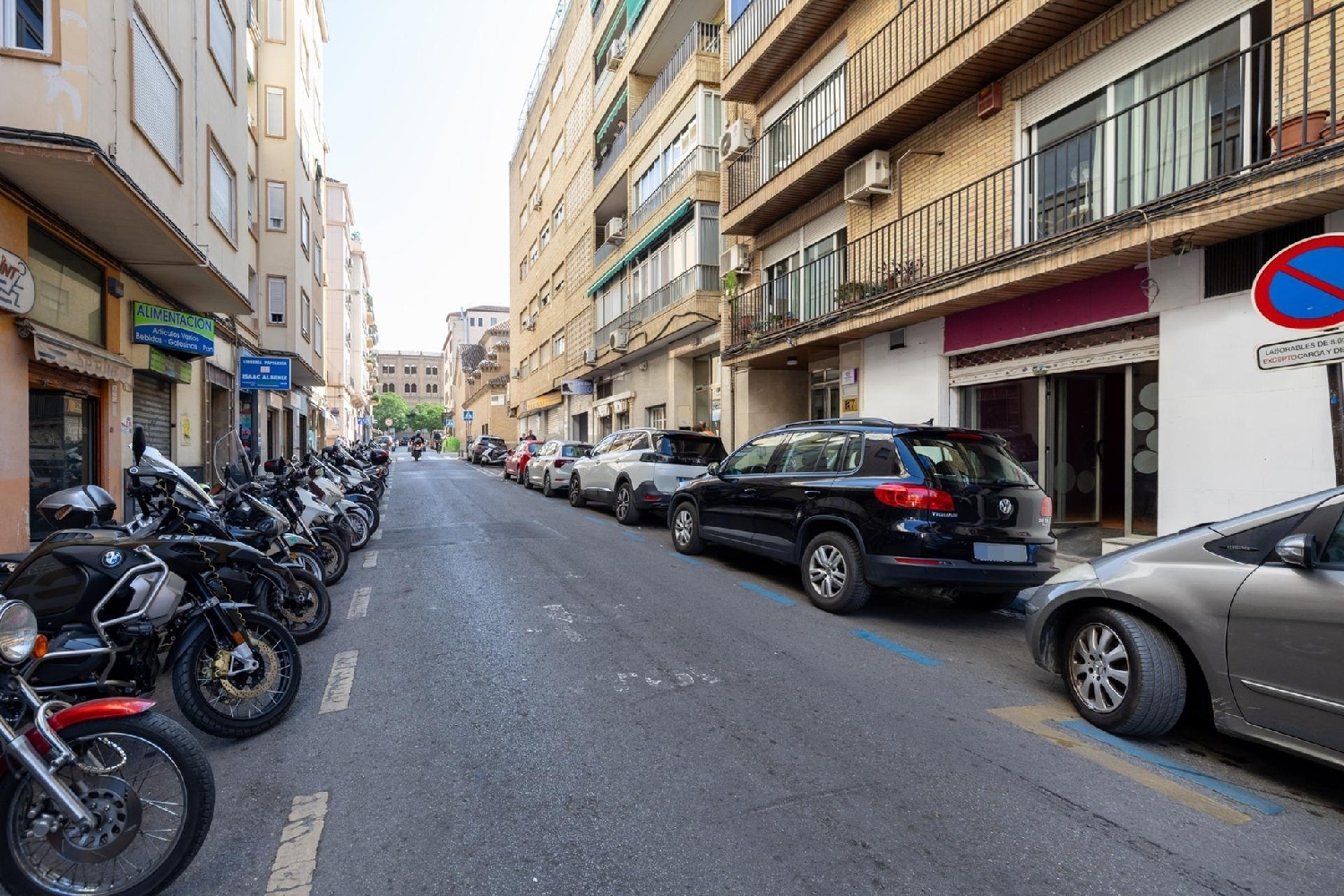  en venta local Barrio De Granada Alacantí 6