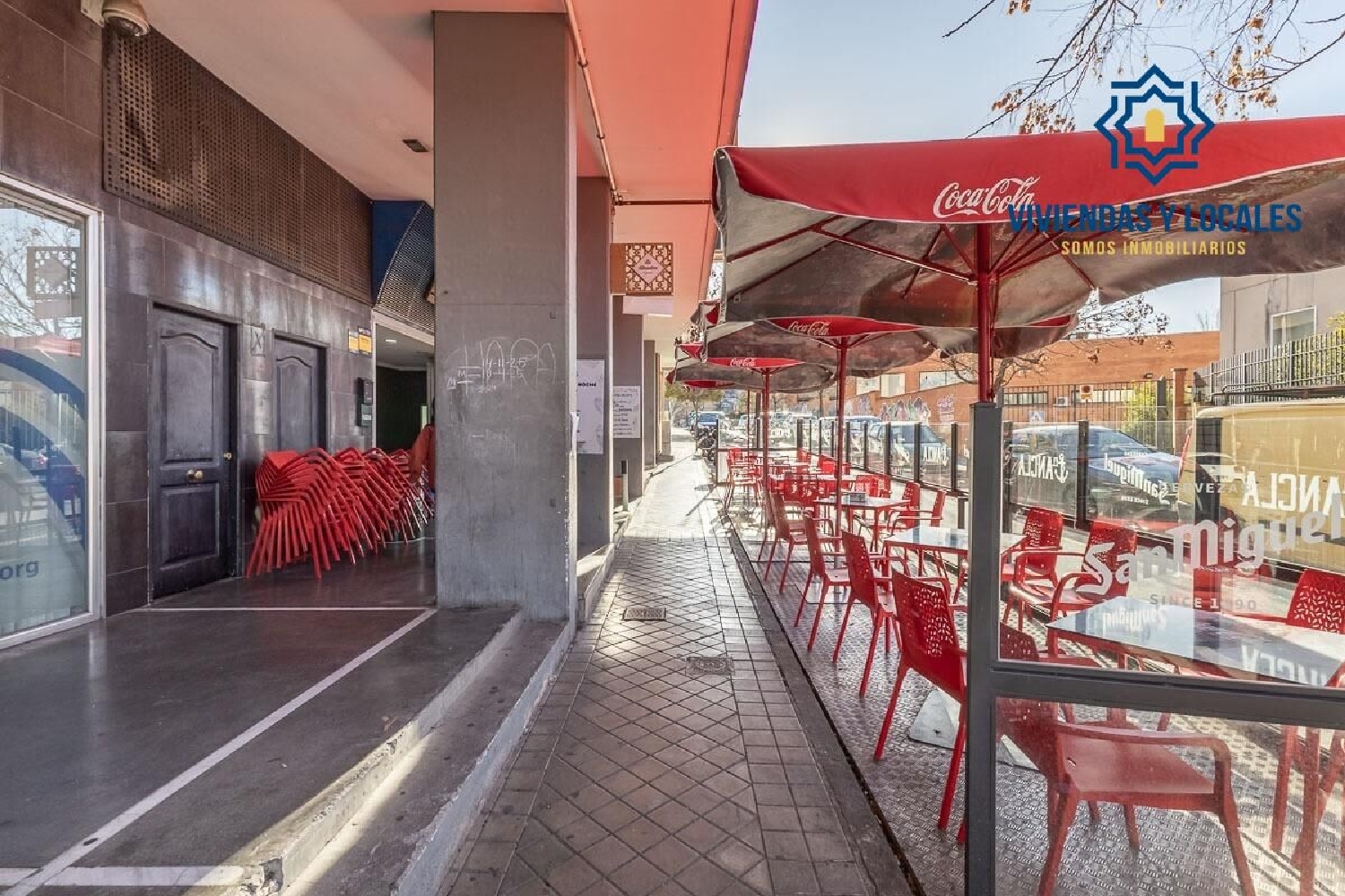  till salu lokal Barrio De Granada Alacantí 5