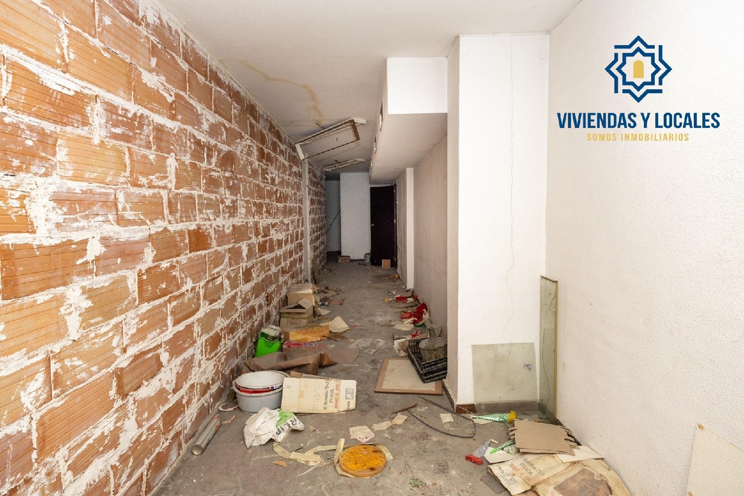  for sale commercial premise Barrio De Granada Alacantí 3