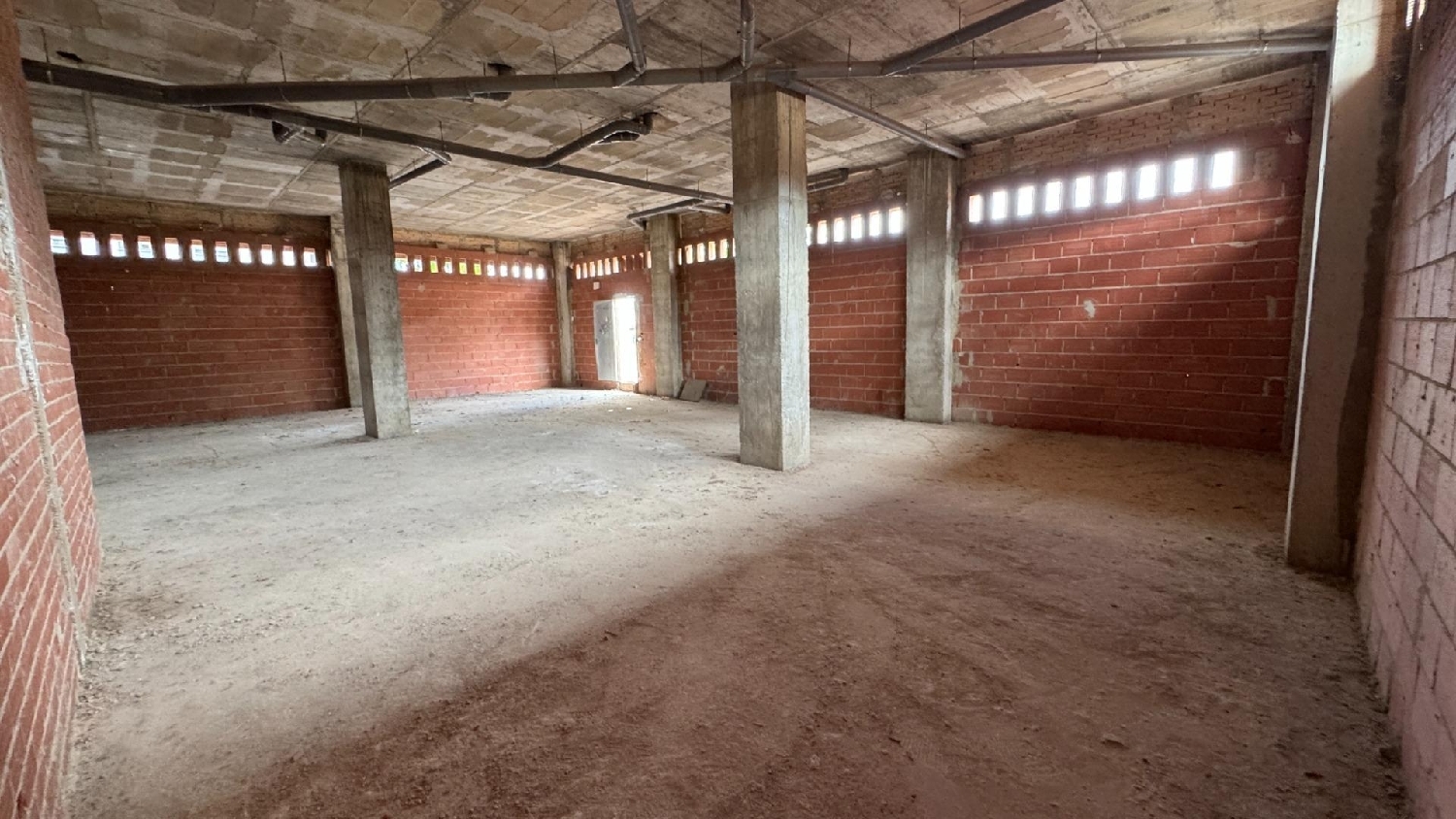  à vendre local commercial Castrillo De Murcia Odra-Pisuerga 8