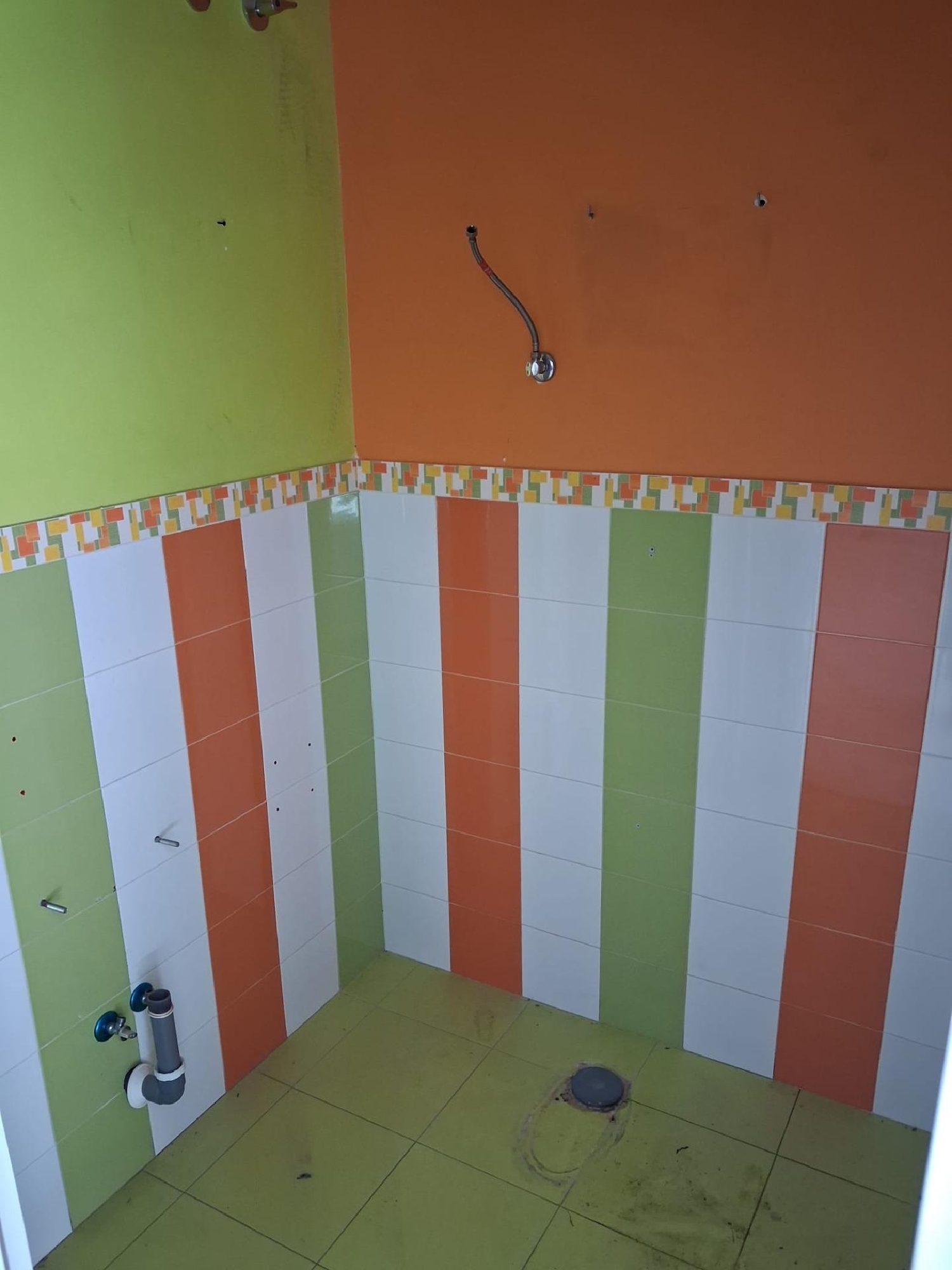 till salu lokal Churriana De La Vega Vega De Granada 6