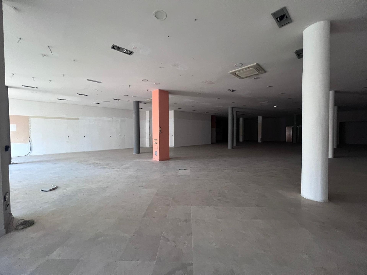 for sale commercial premise Dos Hermanas Málaga-Costa Del Sol 7