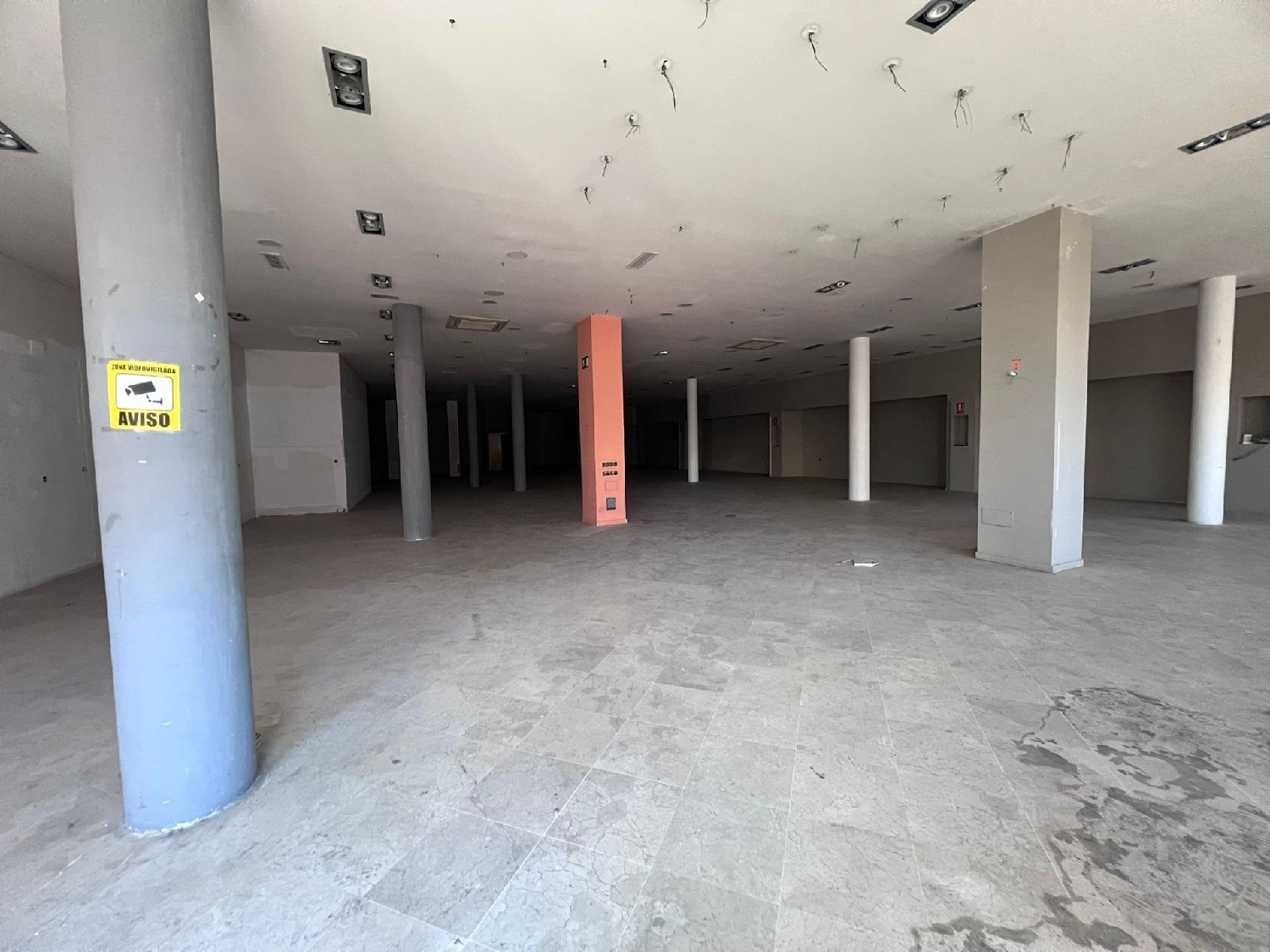 for sale commercial premise Dos Hermanas Málaga-Costa Del Sol 3