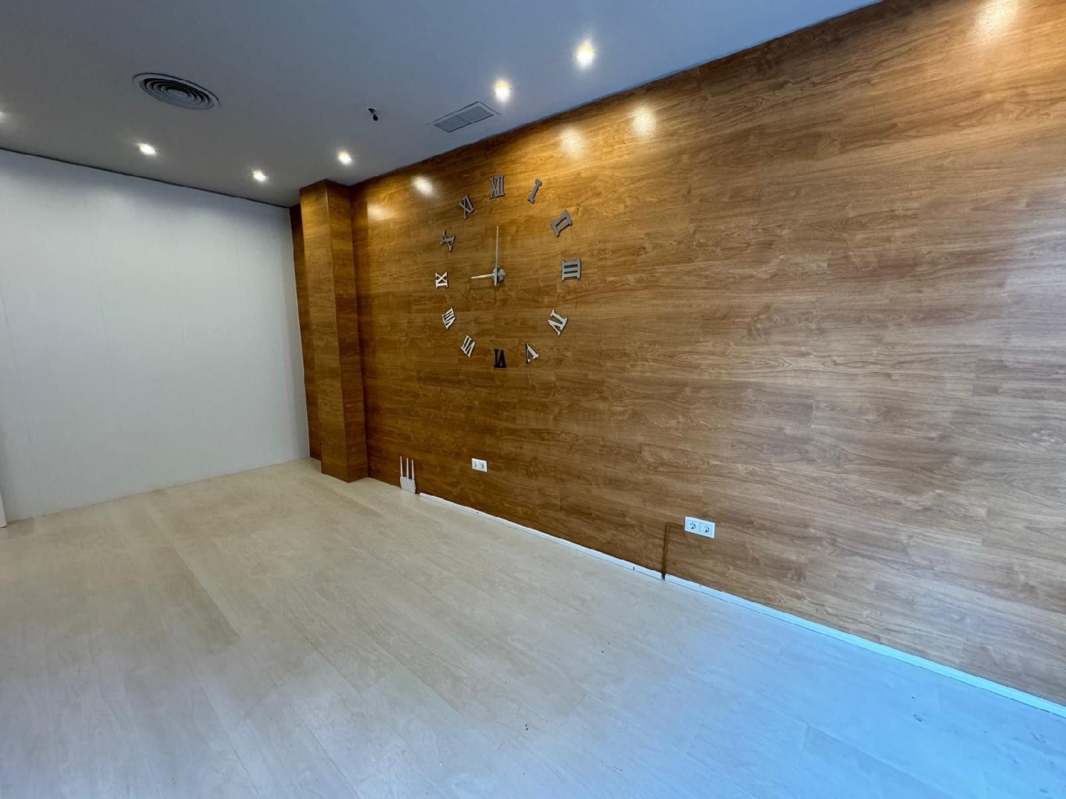  for sale commercial premise Guardamar Del Segura Baix Segura 8