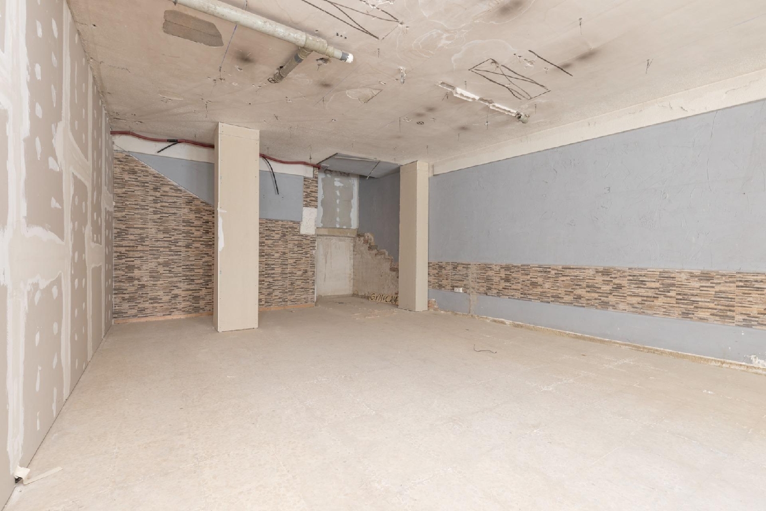  te koop bedrijfsruimte Huétor Vega Vega De Granada 3