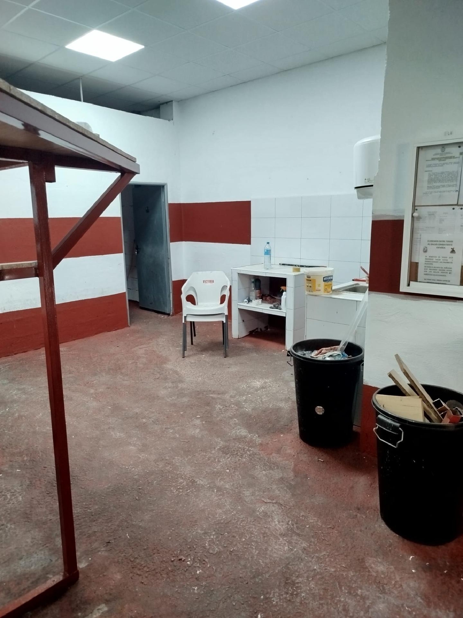  en venta local La Cala Del Moral Axarquía 8