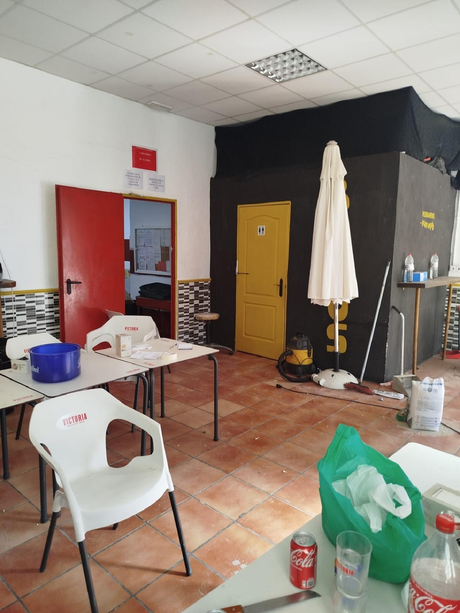  en venta local La Cala Del Moral Axarquía 2