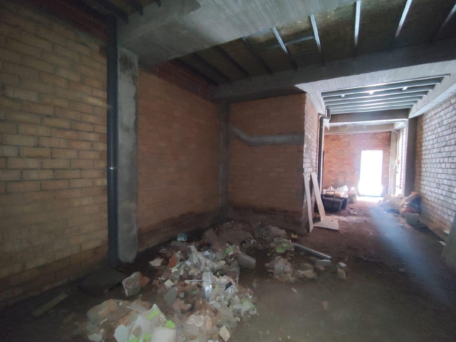  en venta local La Linea De La Concepcion Campo De Gibraltar 3