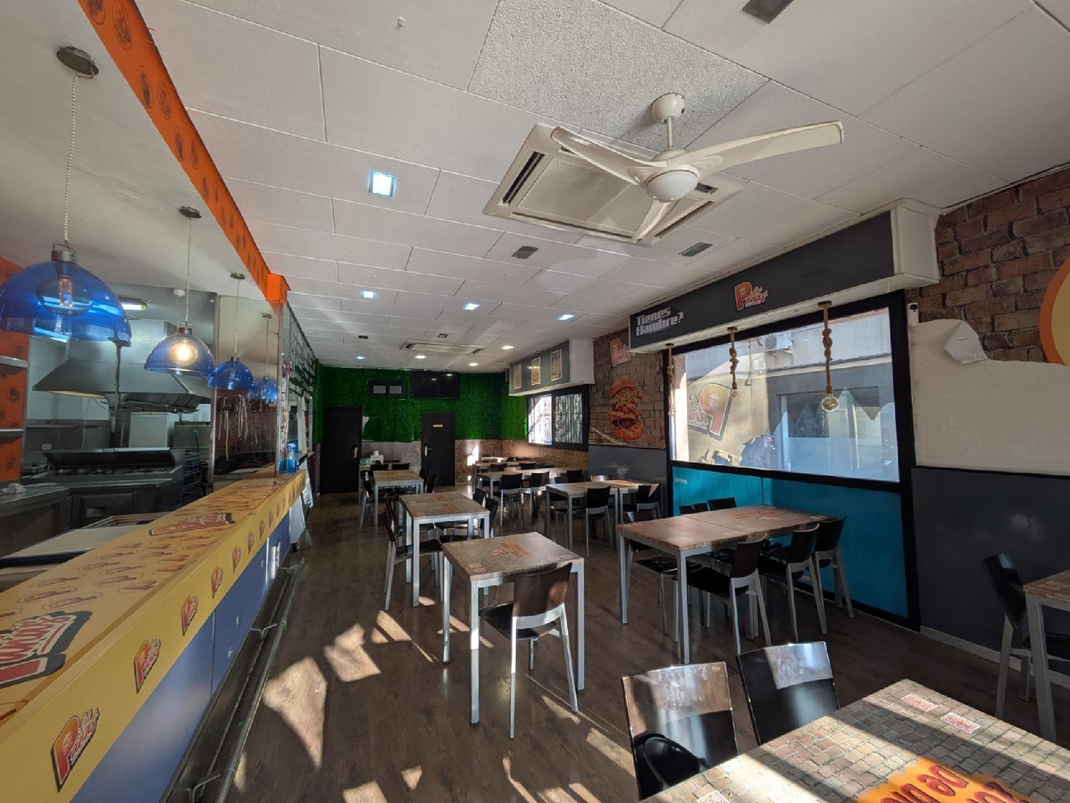 à vendre local commercial L'hospitalet De Llobregat Centre Barcelonès 4