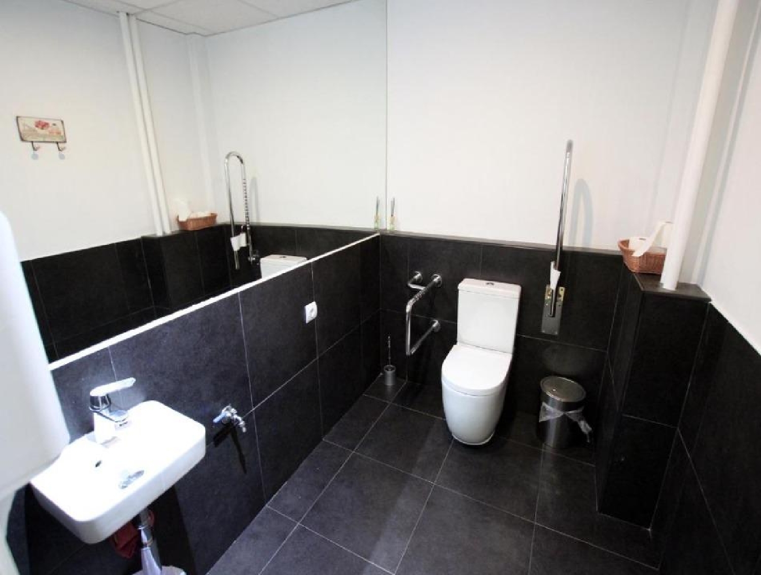  en venta local Madrid Valle Del Almanzora 8