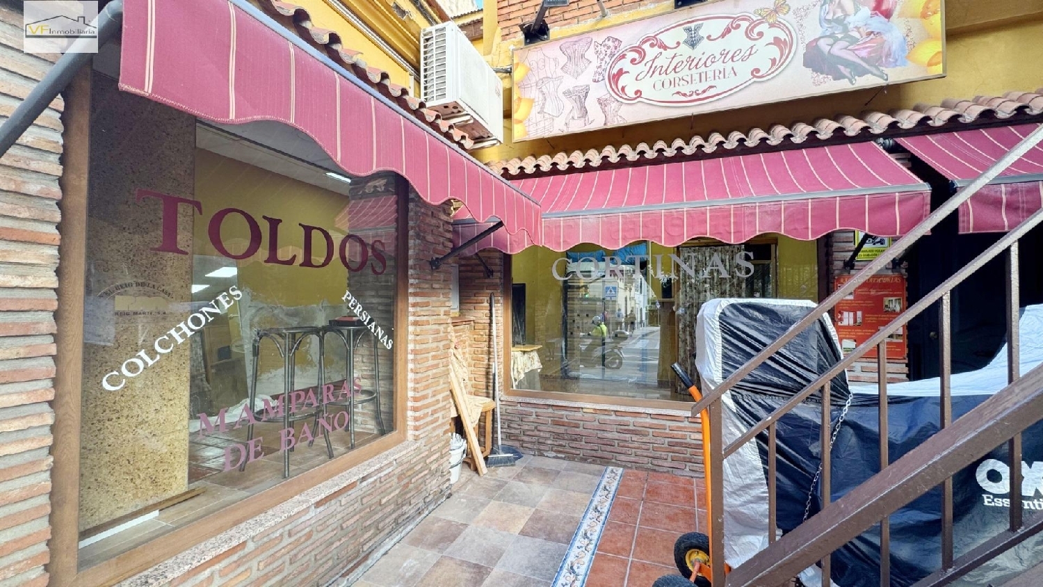  till salu lokal Málaga Del Fresno Campiña 3