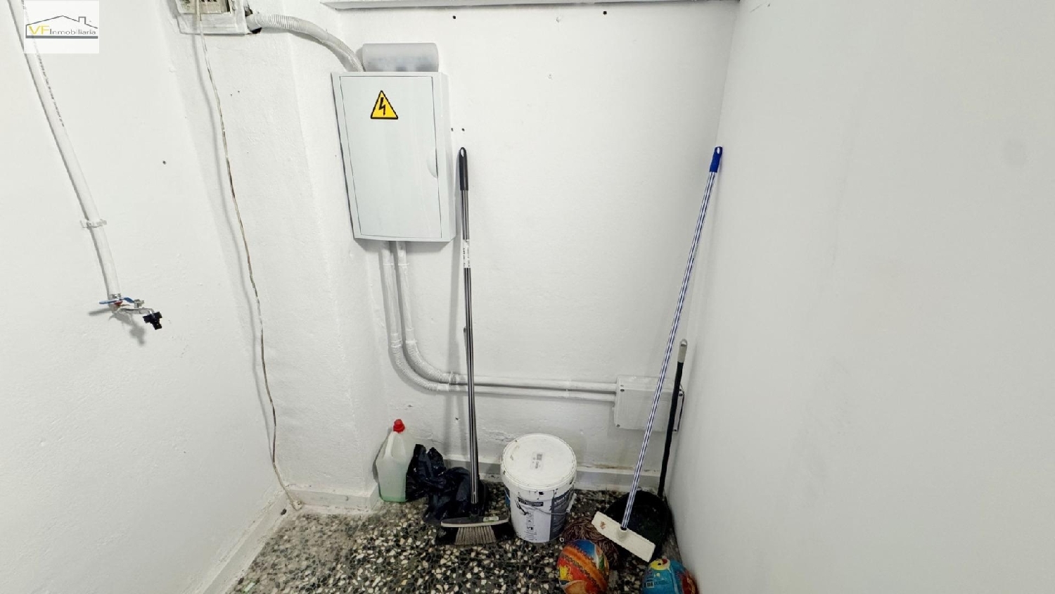  till salu lokal Málaga Del Fresno Campiña 7