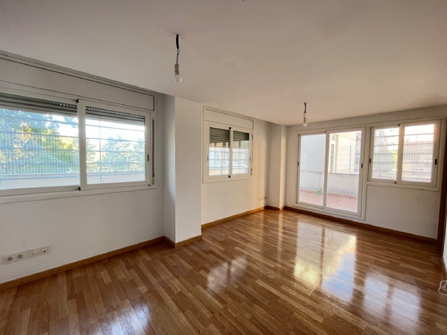 till salu lokal Manresa Bages 8