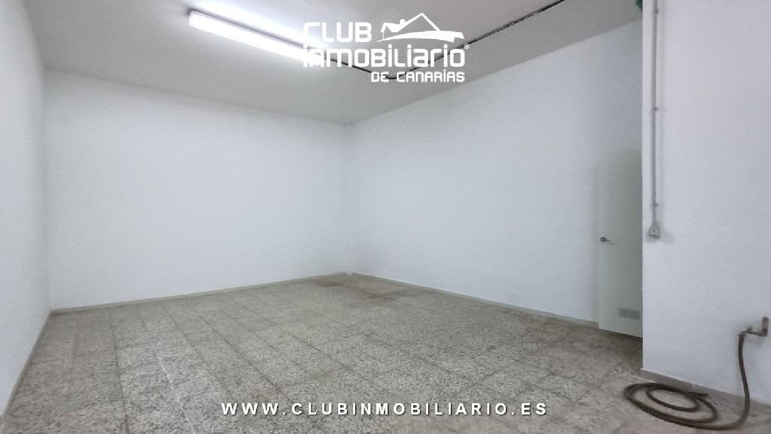 en venta local Maroñas Noya 4