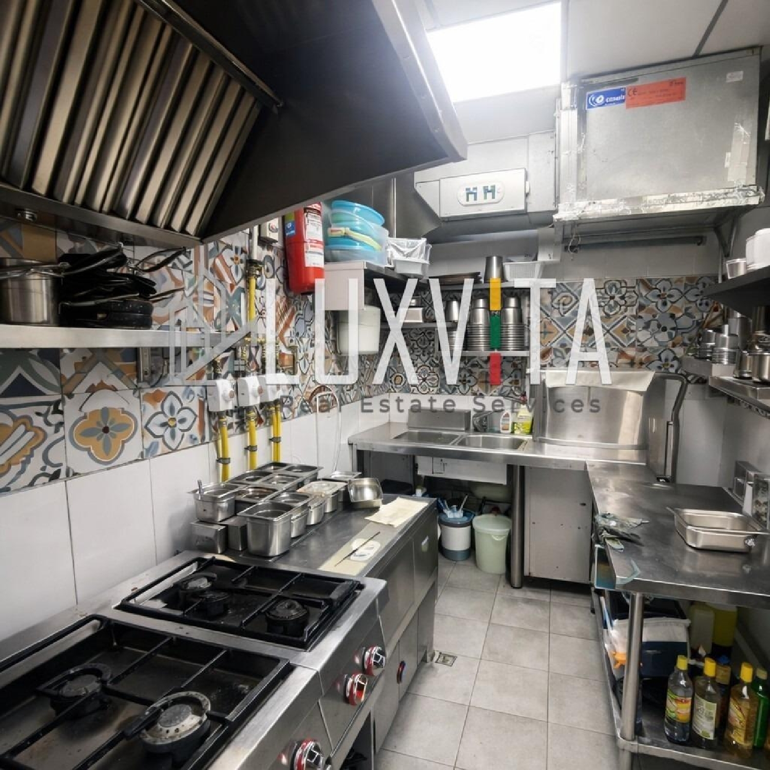  till salu lokal Maroñas Noya 7