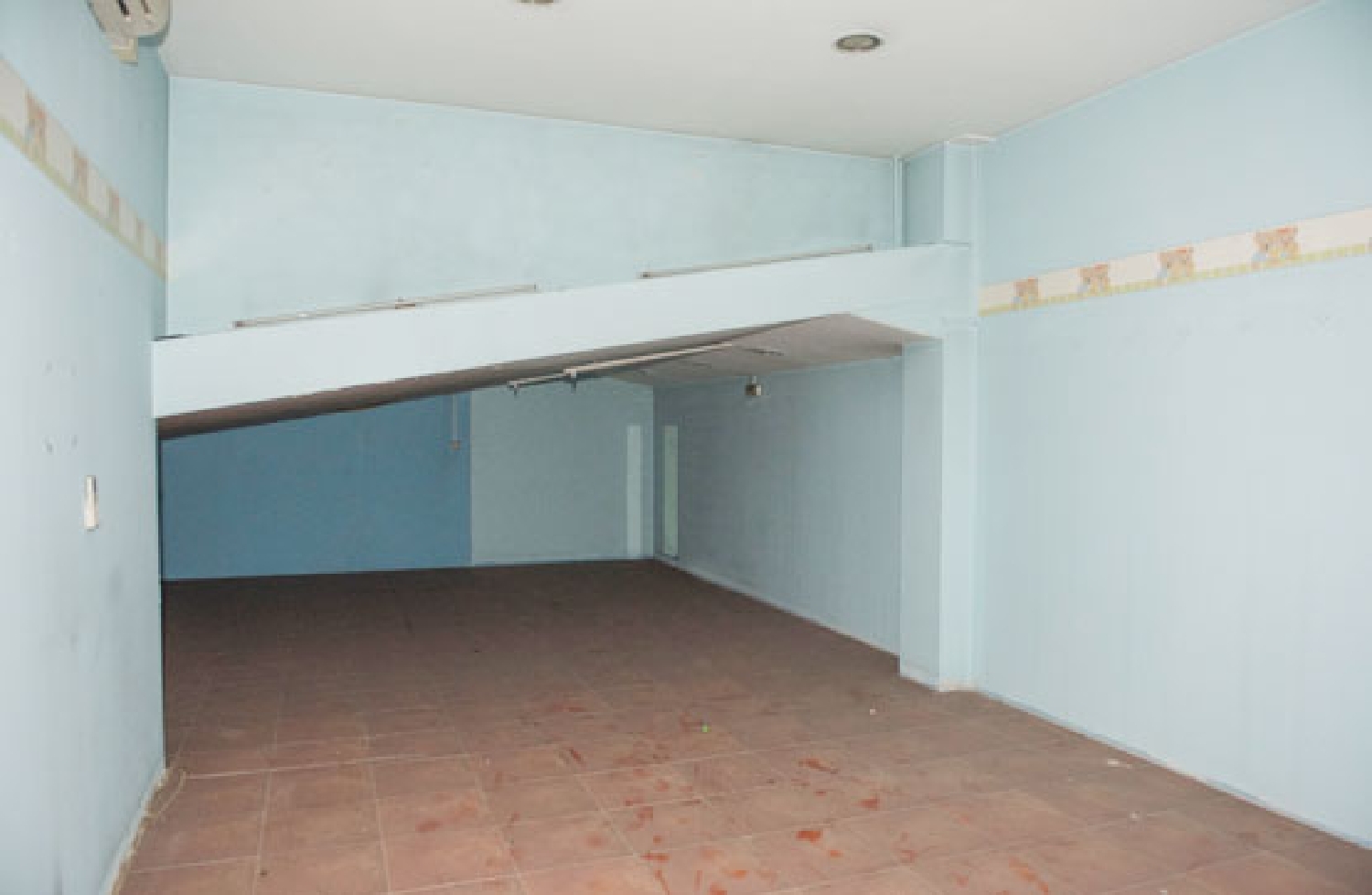  en venta local Nigrán Vigo 5