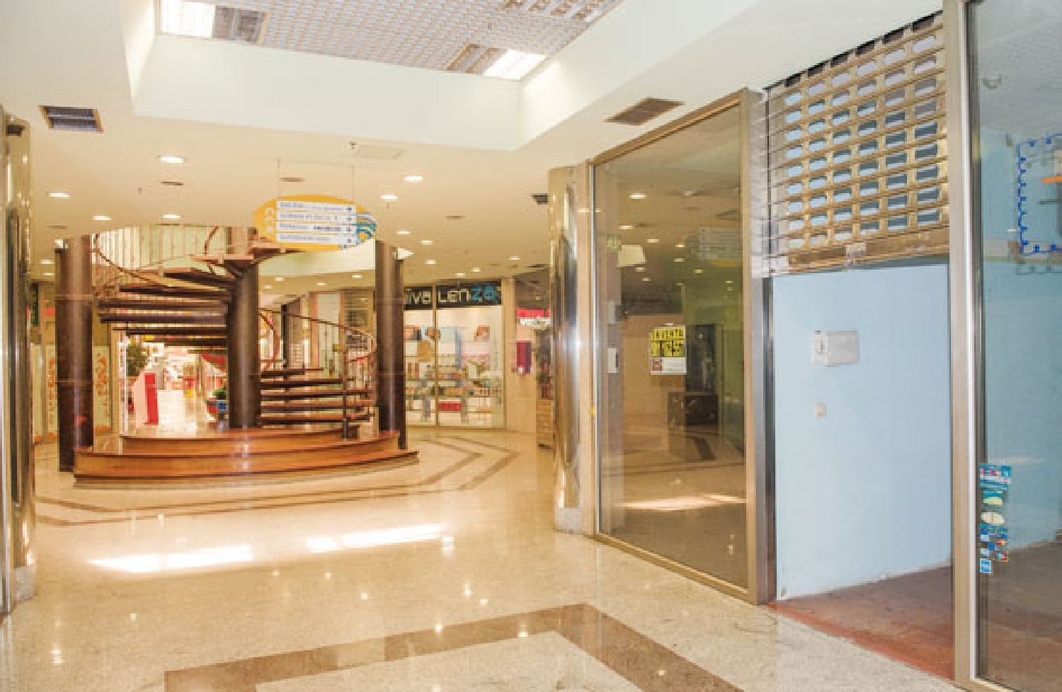  en venta local Nigrán Vigo 3