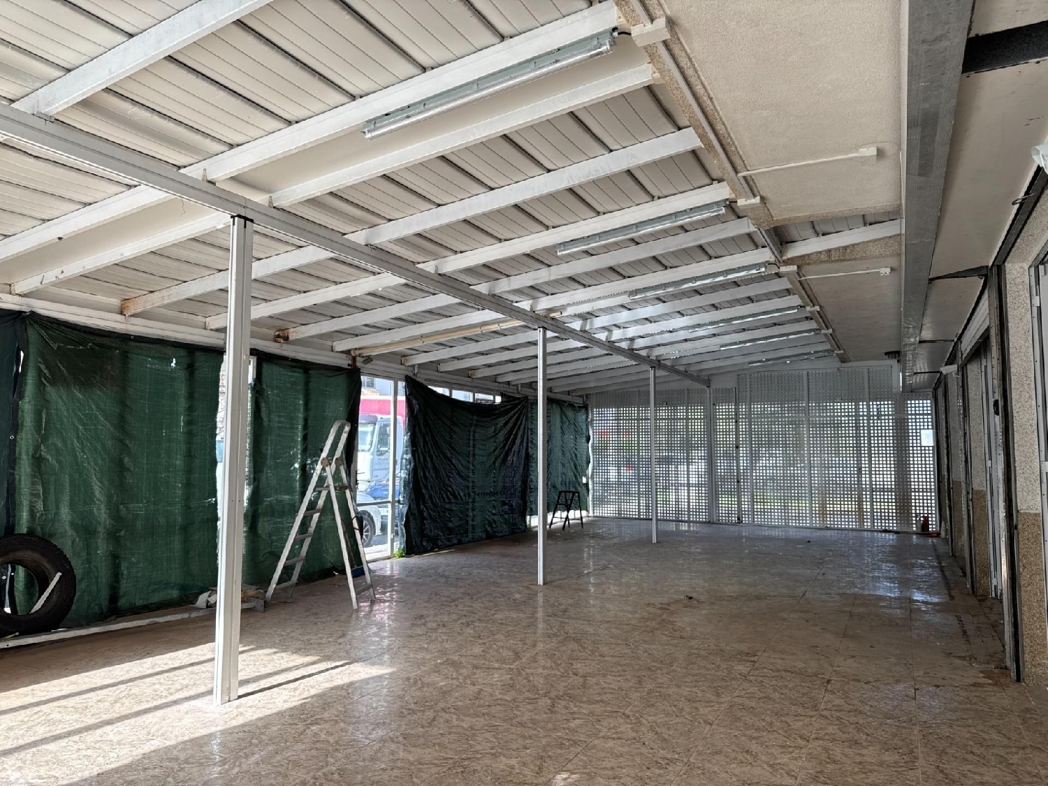  te koop bedrijfsruimte Port D'alcudia Nord 3