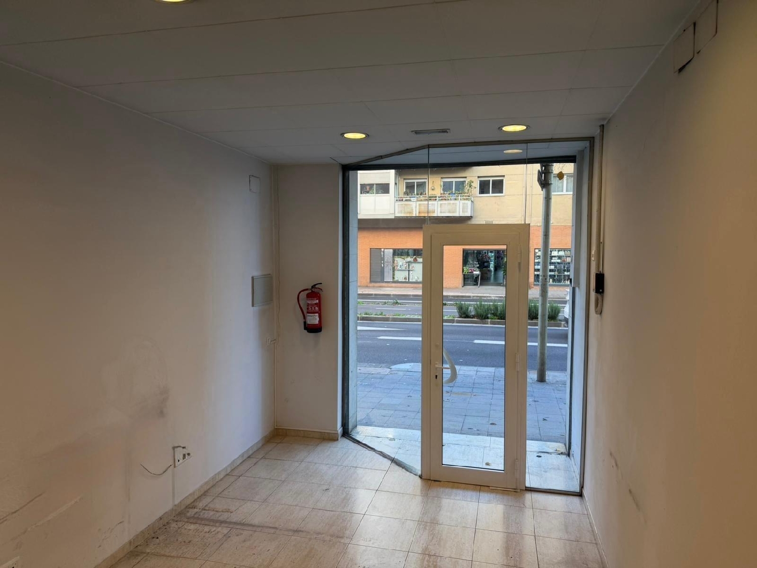  kaufen Gewerberaum Salt Gironès 2